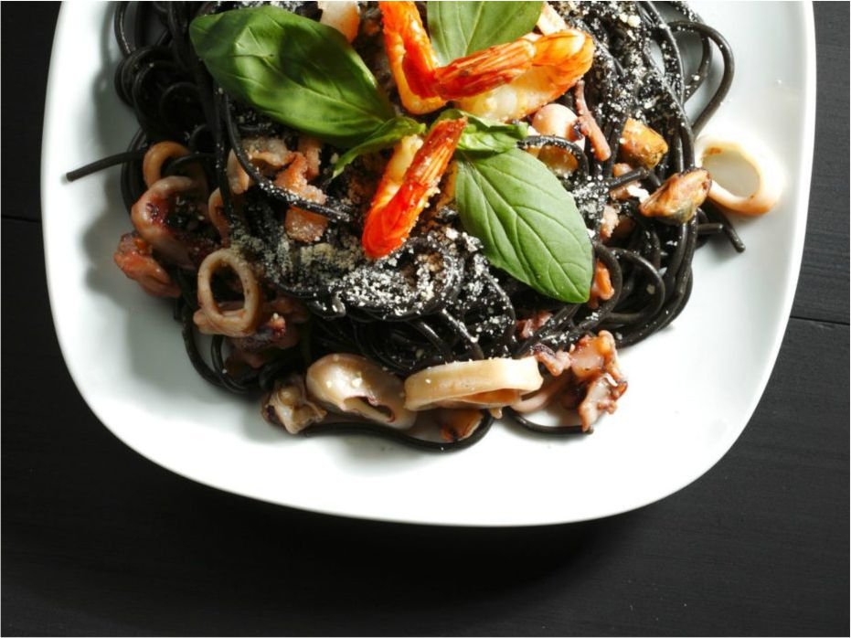 Black Spaghetti