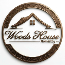 woodshousehomestay.com